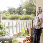 KATE HUDSON IN CAMBODIA